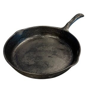 Wagner 10.5 inch cast iron skillet vintage 1891 collection